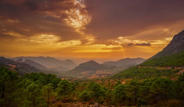 Beautiful Shot Bright Sunset Mountains — Stock Photo, Image