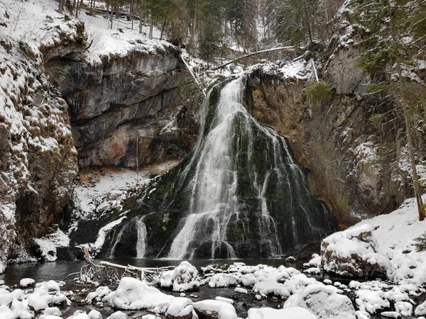 Красивый Вид Водопад Голлинга Австрии Зимой — стоковое фото