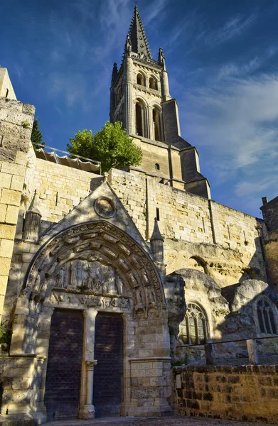 Una Iglesia Monolítica Saint Emilion Burdeos Francia — Foto de Stock
