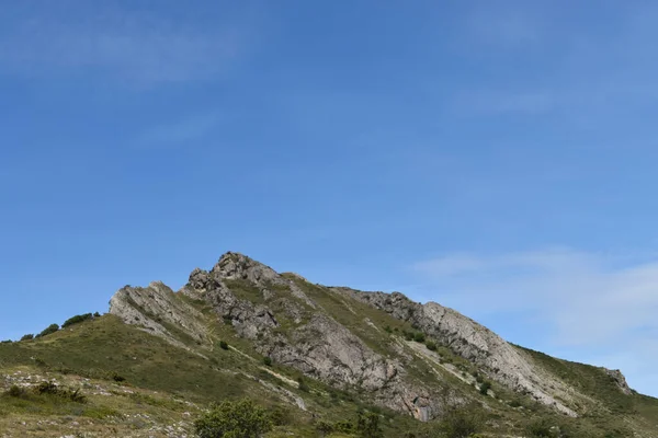 Landscape Rocky Mountain Clear Sky — Stock Photo, Image