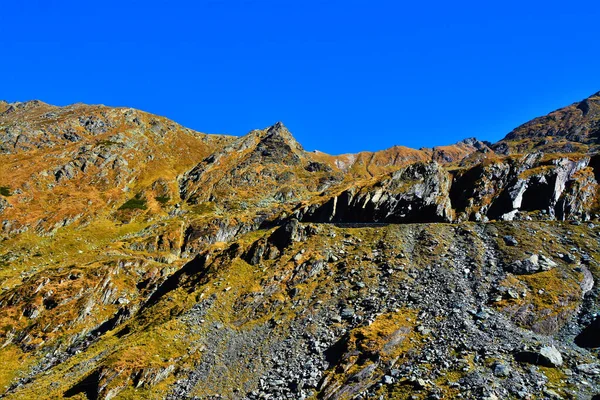 Romanya Nın Fagaras Dağlarından Kayalık Bir Manzara — Stok fotoğraf