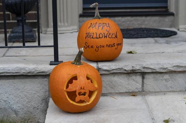 Carino Fatto Mano Decorazioni Halloween Fronte Una Casa — Foto Stock