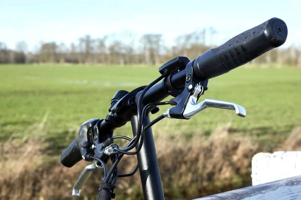 Primo Piano Una Maniglia Della Bicicletta — Foto Stock