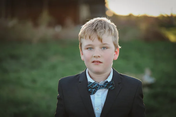 Closeup Focus Shot Adorable Boy Wearing Suit — Stock fotografie