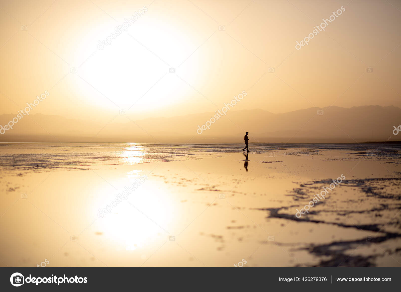 组图丨泰山云雾锁峰峦静谧景致醉游人_泰安民生_泰安_齐鲁网, image size:1600x1167