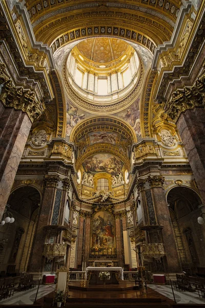 Uma Foto Vertical Basílica São Pedro Cidade Vaticano — Fotografia de Stock