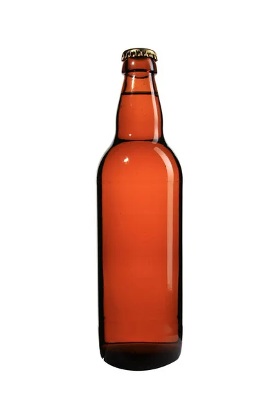 Colpo Verticale Isolato Una Bottiglia Birra Vetro Marrone Sfondo Bianco — Foto Stock
