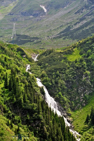 Una Toma Aérea Cascada Balea Las Montañas Fagaras Rumania — Foto de Stock