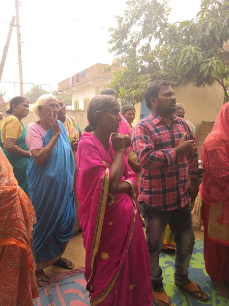 Coimbatore India Травня 2019 Люди Сидять Або Стоять Класом — стокове фото