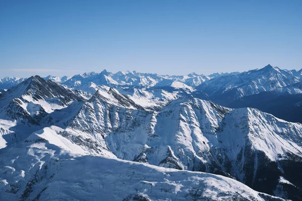 Zdjęcie Lotnicze Śnieżnego Pointe Helbronner Obok Mont Blanc — Zdjęcie stockowe