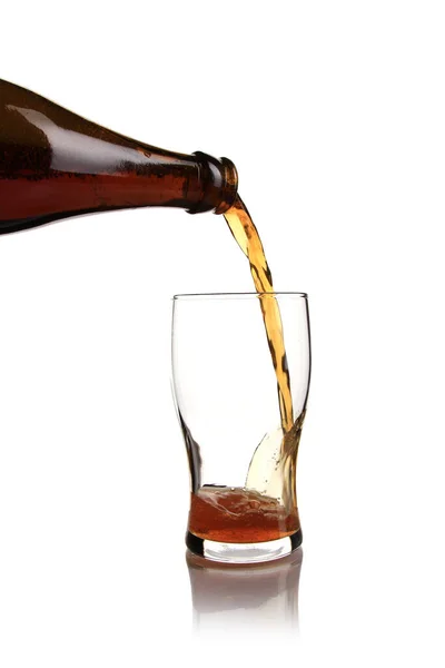 Una Toma Vertical Vaso Lleno Una Bebida Fría — Foto de Stock