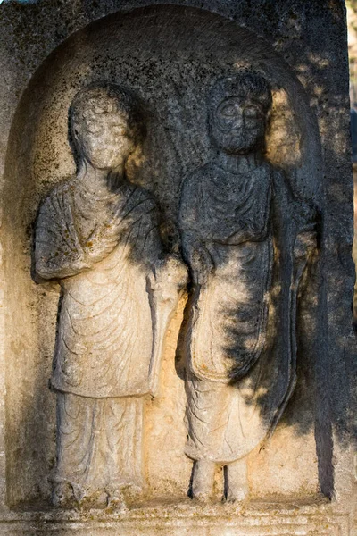 Una Vista Del Hombre Escultura Tallada Las Paredes Las Famosas — Foto de Stock