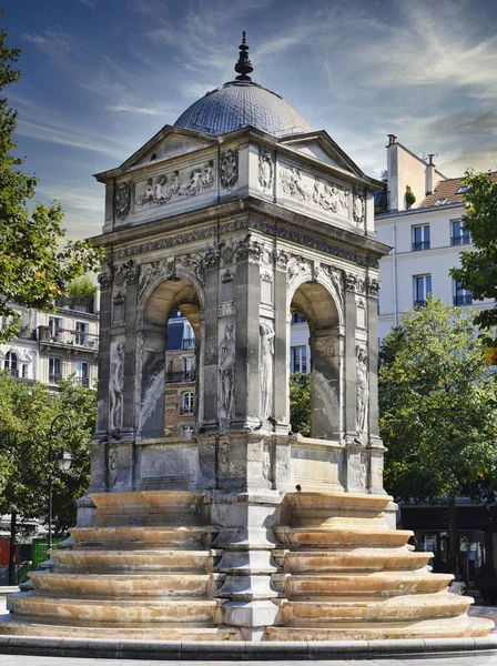 Vertikal Bild Fontaine Des Innocents Paris — Stockfoto
