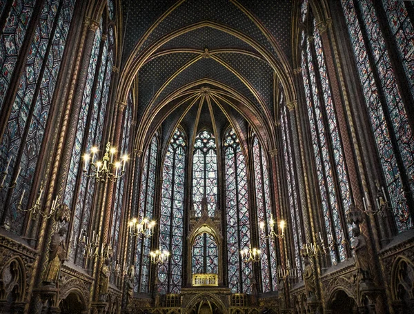 Μια Όμορφη Φωτογραφία Του Εσωτερικού Του Sainte Chapelle Στο Παρίσι — Φωτογραφία Αρχείου