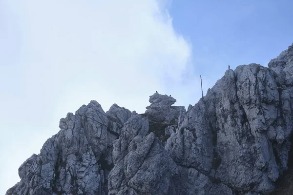 Eine Aufnahme Des Mount Resegone Einem Nebligen Tag Lecco Italien — Stockfoto