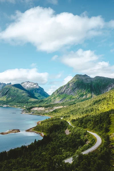 노르웨이의 아름다운 풍경과 숨막힐 — 스톡 사진