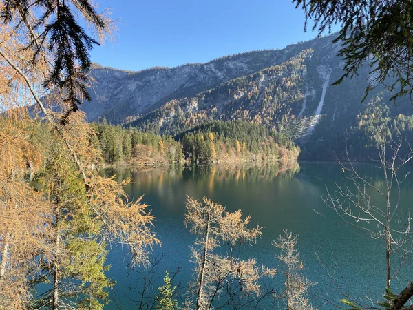 Táj Kilátás Nyílik Gyönyörű Tovel Trentino Alto Adige Olaszország — Stock Fotó