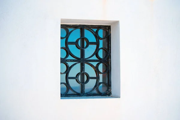 Окно Часовни Святого Александра Острове Скиатос Греции — стоковое фото