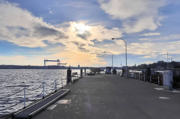 Киель Германия Ноября 2020 Красивый Вид Закат Порту Киля Балтийском — стоковое фото