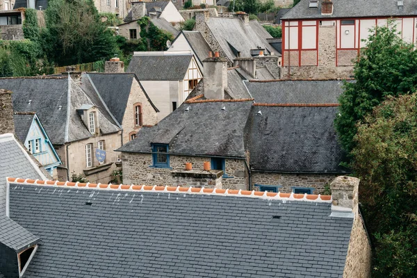 Hög Vinkel Skott Tegeltak Stad Dinan Bretagne Frankrike — Stockfoto