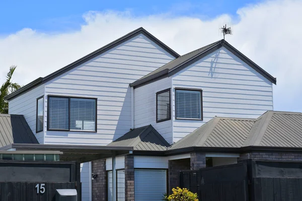 Auckland New Zealand Listopad 2020 Widok Biały Dom Podmiejski Danemora — Zdjęcie stockowe