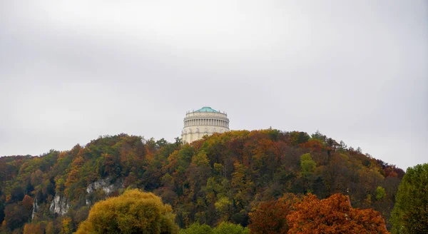 Őszi Táj Kilátás Híres Hall Kelheim Németországban — Stock Fotó