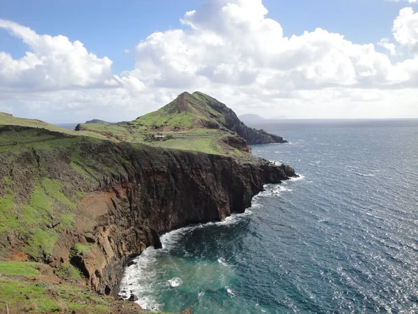 Beautiful Shot Rocky Seashore Cliffs Madeira Portugal — Stock Photo, Image