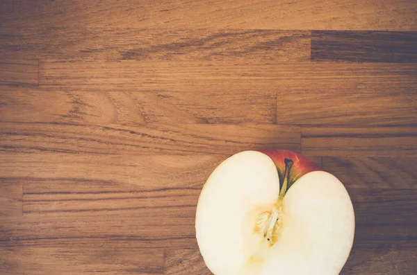 Eine Nahaufnahme Von Oben Von Einem Halben Großen Saftigen Roten — Stockfoto