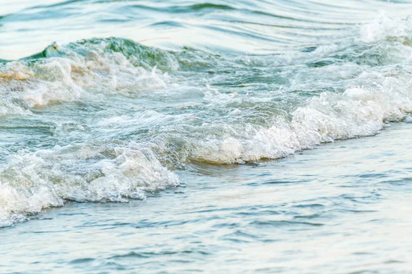 Jan 1970 Closeup Shot Waves Crashing Shore — Stock Photo, Image