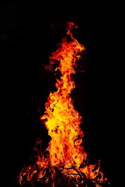 Beautiful Vertical Shot Large Burning Fire Night — Stock Photo, Image