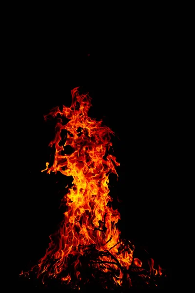 Hermoso Disparo Vertical Gran Incendio Llamas Por Noche — Foto de Stock