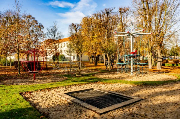 Poznan Poland Nov 2020 Trampoline Climb Equipment Playground Park Sunny — Φωτογραφία Αρχείου