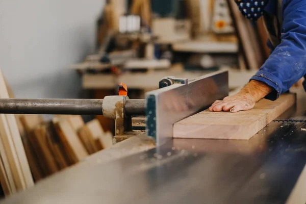 Closeup Shot Industrial Wood Cutting Machine — Stock Photo, Image