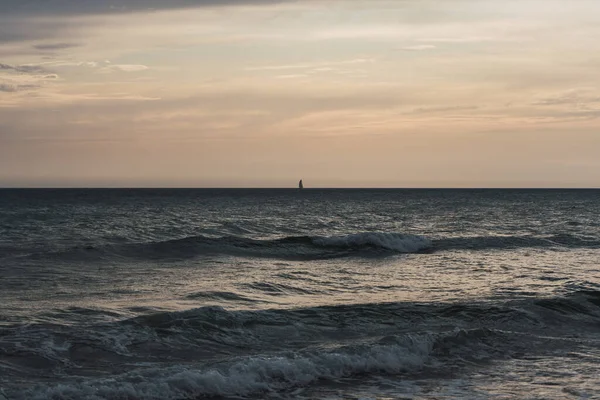 Beautiful Shot Wavy Sea Evening — Stock Photo, Image