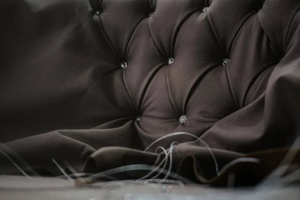 Nahaufnahme Eines Halb Fertigen Schwarzen Sofa Designs — Stockfoto
