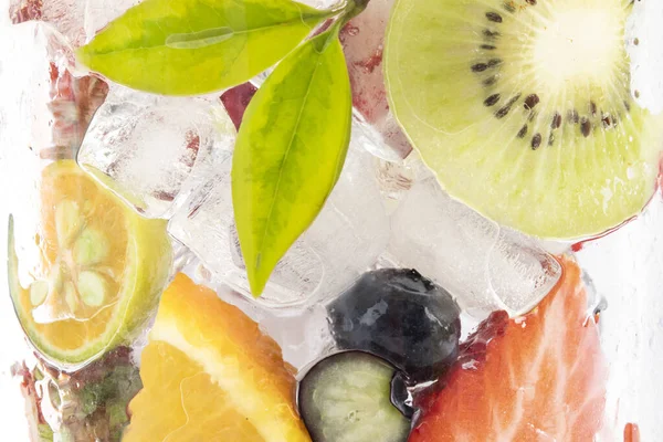 Eine Nahaufnahme Von Geeisten Früchten Glas — Stockfoto