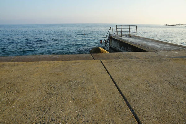 キプロスの海岸の桟橋 — ストック写真