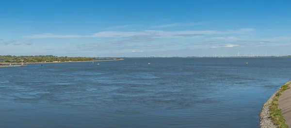 从海湾到大海的风景 — 图库照片