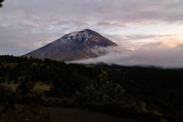 Een Dichtbij Shot Van Vulkaan Popocatepetl Mexico — Stockfoto