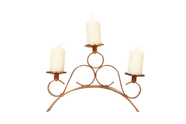 一支装饰金属烛台 有三支蜡烛隔离在白色背景上 — 图库照片