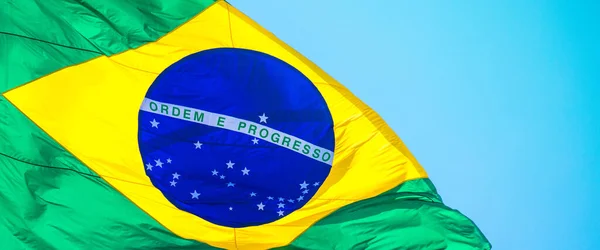 Close Bandeira Acenando Brasil — Fotografia de Stock