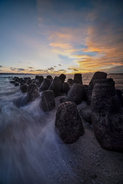 Beautiful Vertical Shot Sea Coast Sunset — Stock Photo, Image