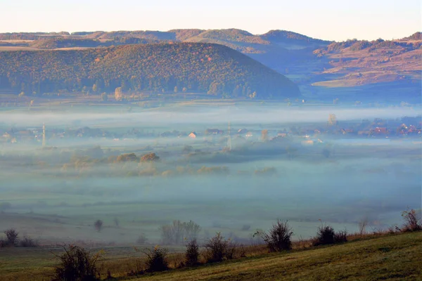 High Angle Shot Landscape Foggy Day — Stock Photo, Image