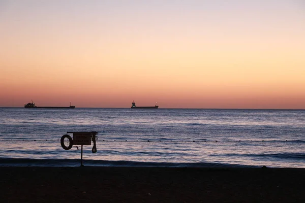 Прекрасный Вид Закат Над Мирным Морем — стоковое фото