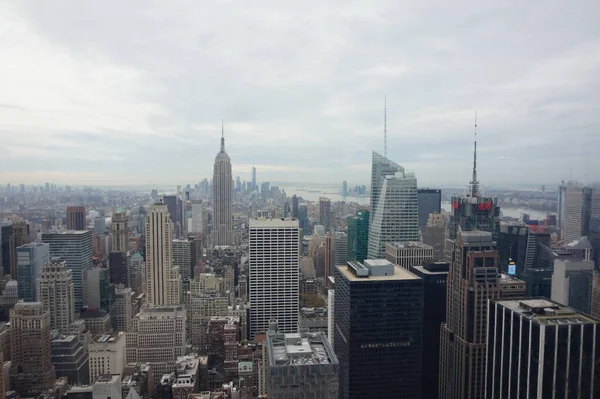 Naturskön Stadsbild New York City Usa Molnig Dag Bakgrund — Stockfoto