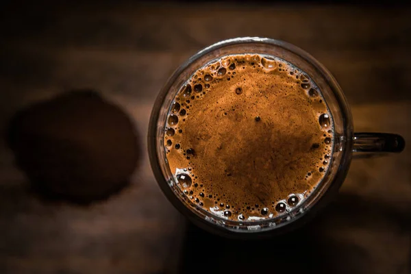 Primer Plano Una Taza Café Negro — Foto de Stock