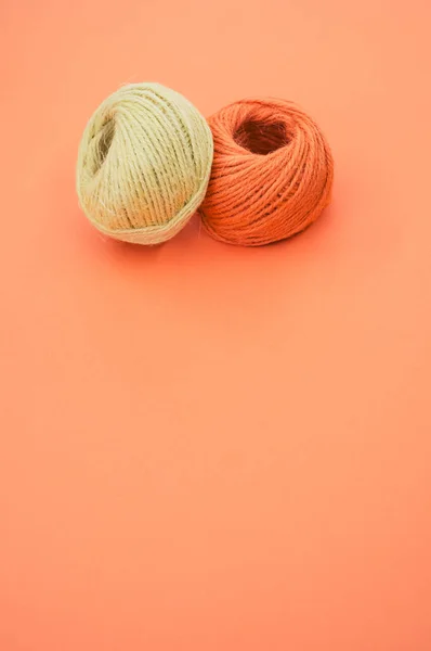 Vertical Shot Yarn Balls Knitting Isolated Orange Background — Stock Photo, Image