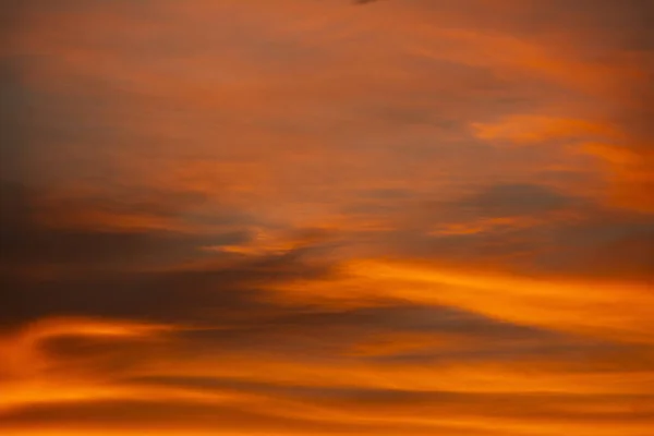 Ein Fantastisches Bild Der Wolken Bei Sonnenuntergang — Stockfoto