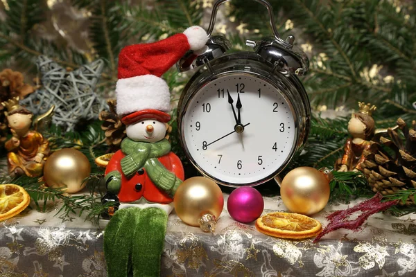 Tiro Foco Seletivo Despertador Decorações Natal — Fotografia de Stock