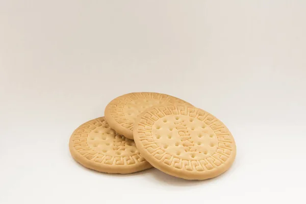 Gros Plan Biscuits Savoureux Sur Fond Blanc — Photo